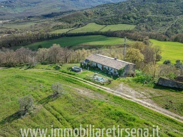 Locale Commerciale in vendita a Allerona, Umbria