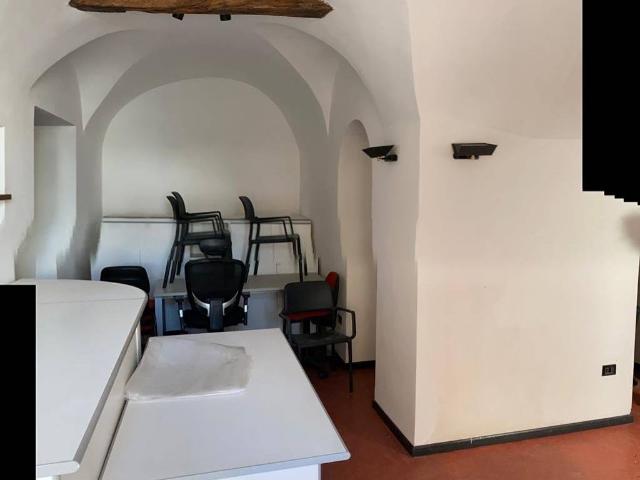 Locale Commerciale in vendita a Comunità Alta Valsugana e Bersntol, Centa San Nicolò