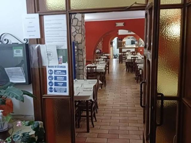 Locale Commerciale in vendita a Anagni, Lazio