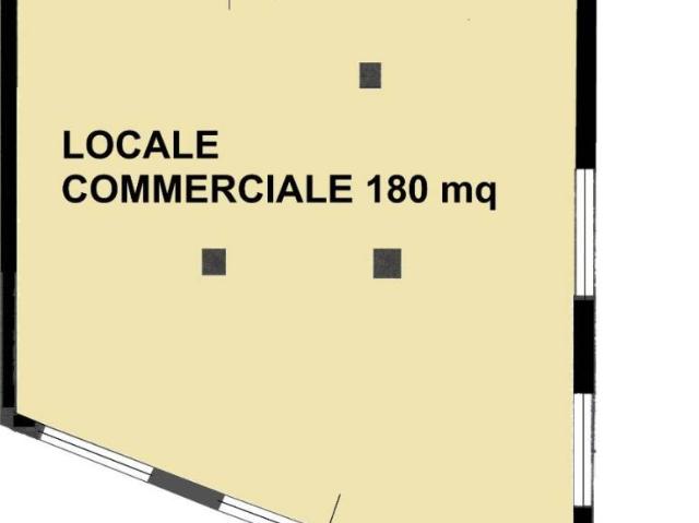 Locale Commerciale in vendita a Puglia, Barletta-andria-trani