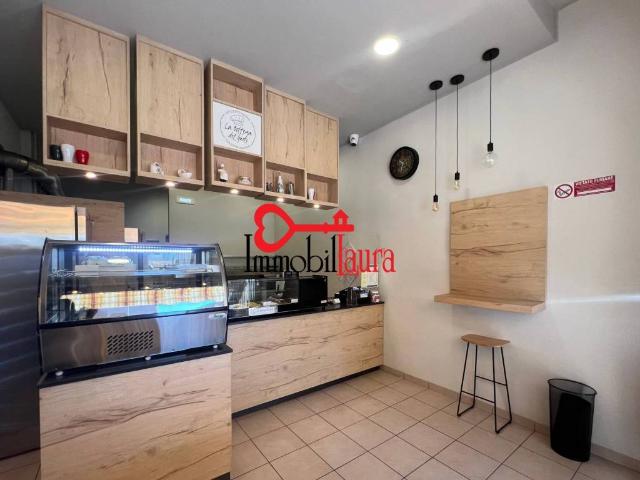 Locale Commerciale in vendita a Comunità Montana del Piambello, Arcisate