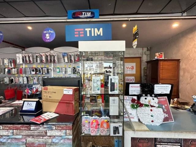 Locale Commerciale in affitto a Roma Capitale, Lazio
