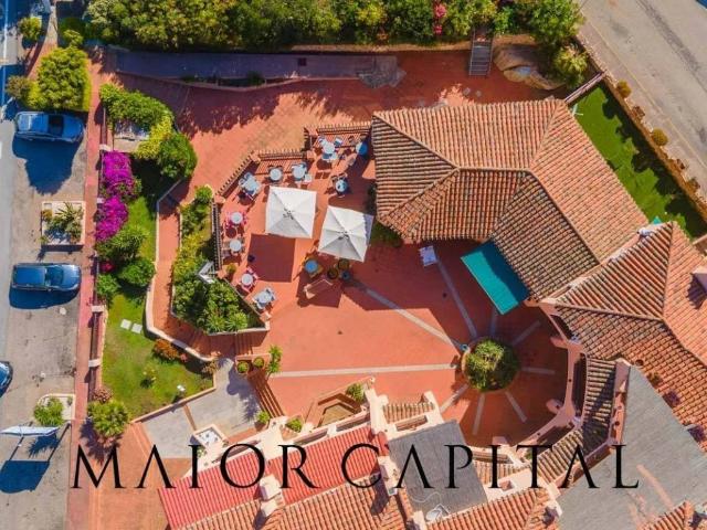 Locale Commerciale in vendita a Alzachèna/Arzachena, Porto Cervo