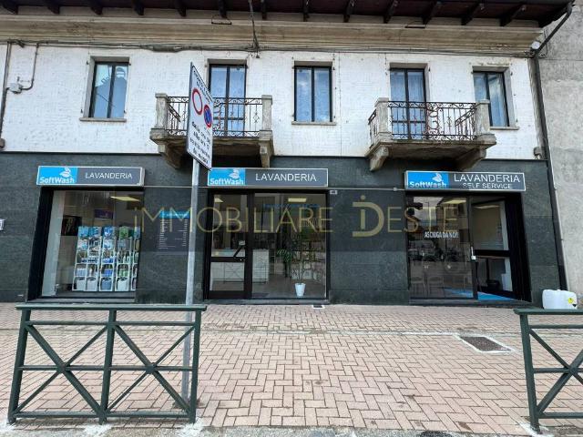 Locale Commerciale in vendita a Grangia, Piemonte