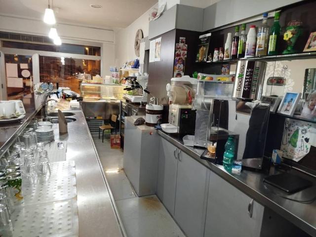 Locale Commerciale in vendita a Poggiofranco, Puglia