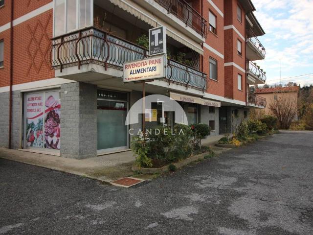 Locale Commerciale in vendita a Piemonte, Cuneo