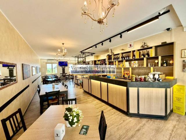 Locale Commerciale in vendita a Bedizzole, Lombardia
