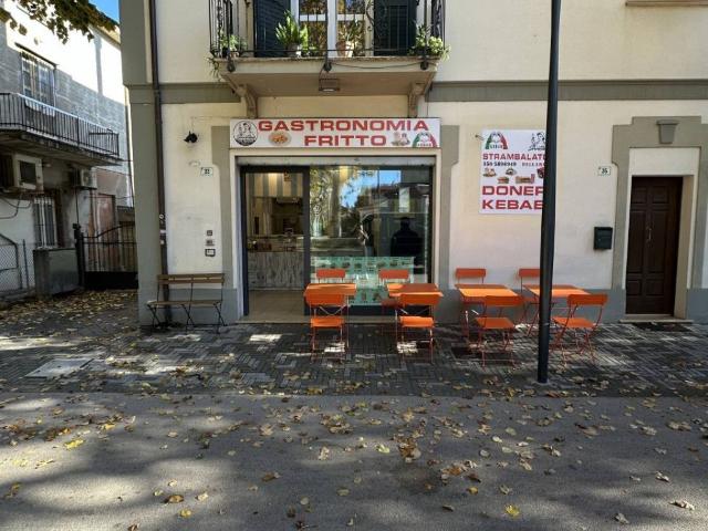 Locale Commerciale in vendita a Bellaria