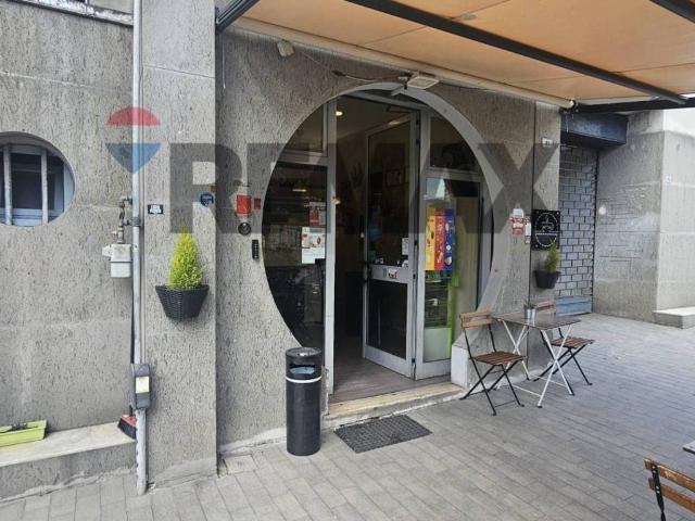 Locale Commerciale in vendita a Ponticelli, Benevento