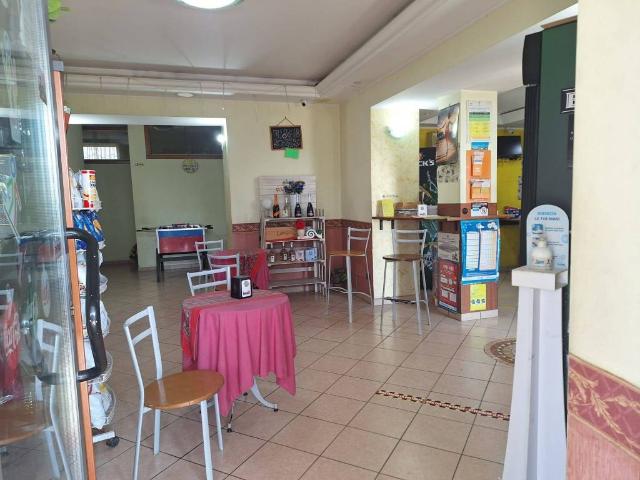 Locale Commerciale in vendita a Contrada San Vitale, Benevento