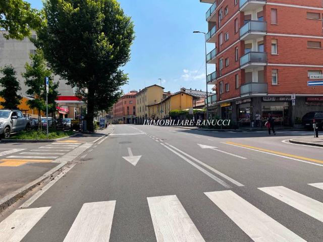 Locale Commerciale in vendita a Loreto, Bergamo