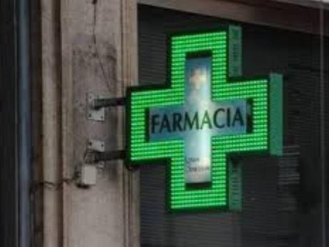 Locale Commerciale in vendita a Città Alta, Bergamo