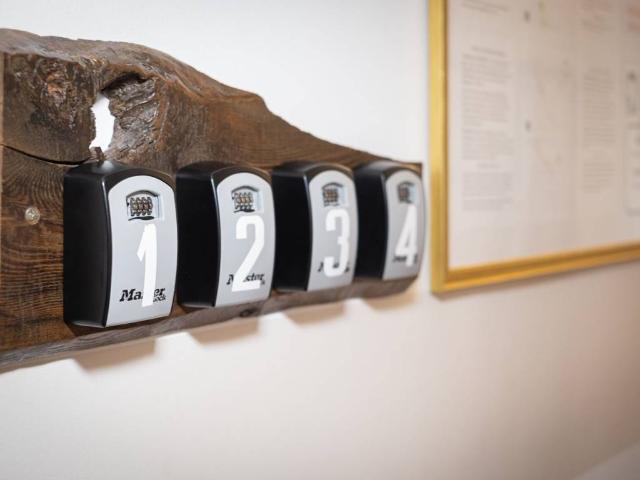 Locale Commerciale in vendita a Campagnola, Bergamo