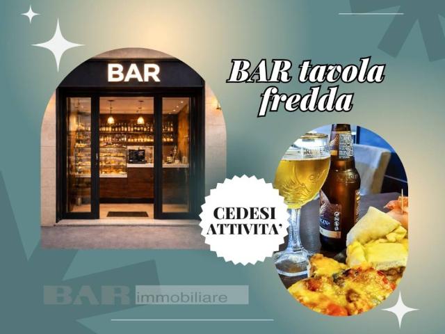 Locale Commerciale in vendita a Santo Stefano, Bologna