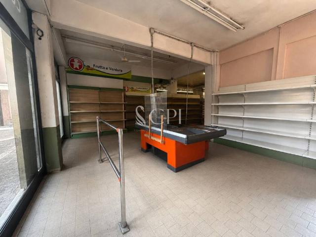 Locale Commerciale in vendita a Cellio con Breia, Piemonte