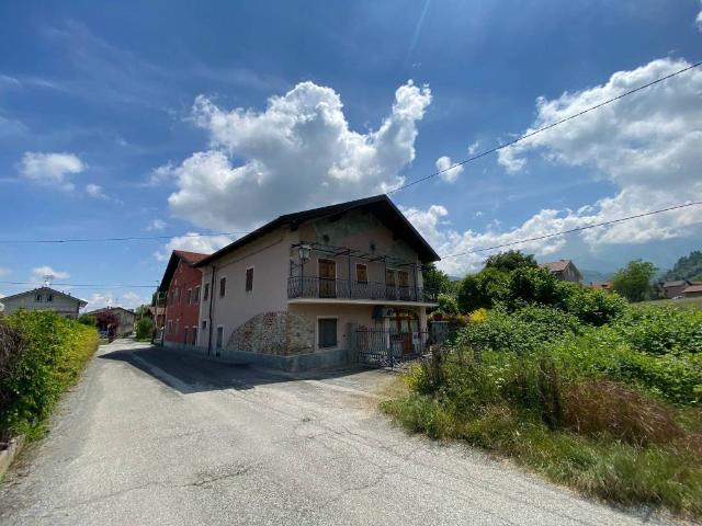 Locale Commerciale in vendita a Tetti Gigutin Sottani, Piemonte