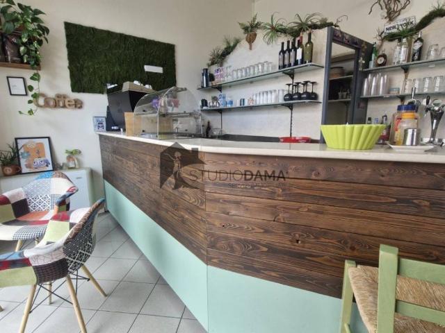 Locale Commerciale in vendita a Zona Ovest, Brescia