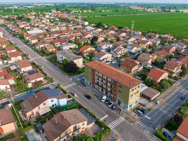 Locale Commerciale in vendita a Villaggio Sereno, Brescia