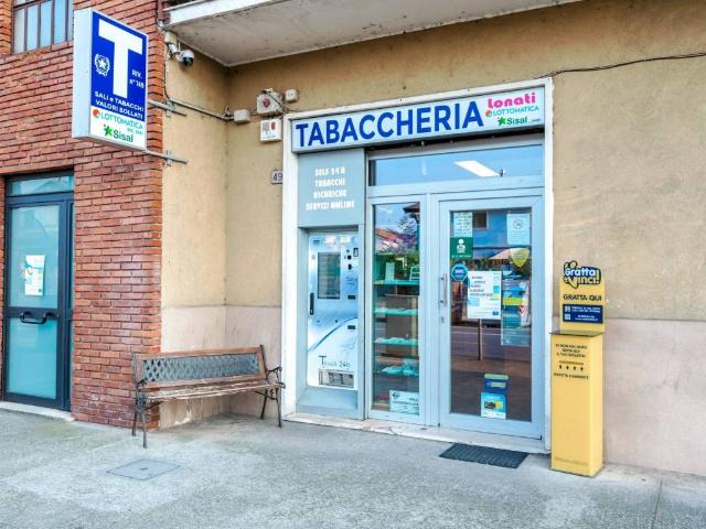 Locale Commerciale in vendita a Zona Sud, Brescia