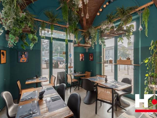 Locale Commerciale in vendita a Centro Storico Nord, Brescia