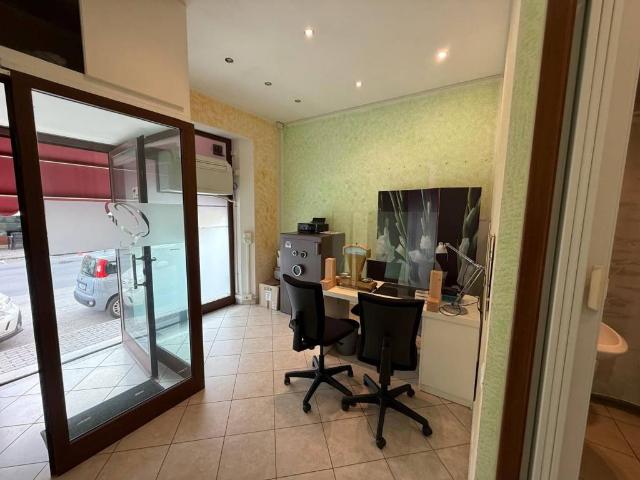 Locale Commerciale in vendita a Venturina Terme, Campiglia Marittima