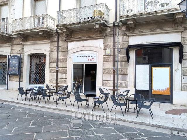 Locale Commerciale in vendita a Campobasso, Molise