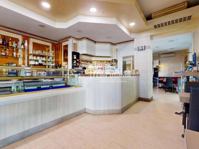 Locale Commerciale in vendita a Unione delle Terre d'Argine, Campogalliano