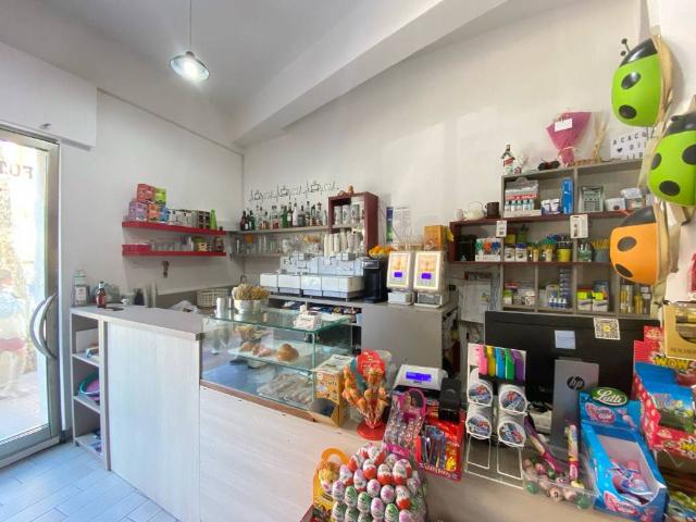 Locale Commerciale in vendita a San Martino, Capo D'orlando