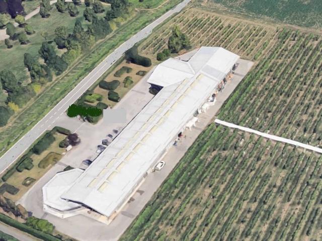 Locale Commerciale in vendita a Unione delle Terre d'Argine, Carpi