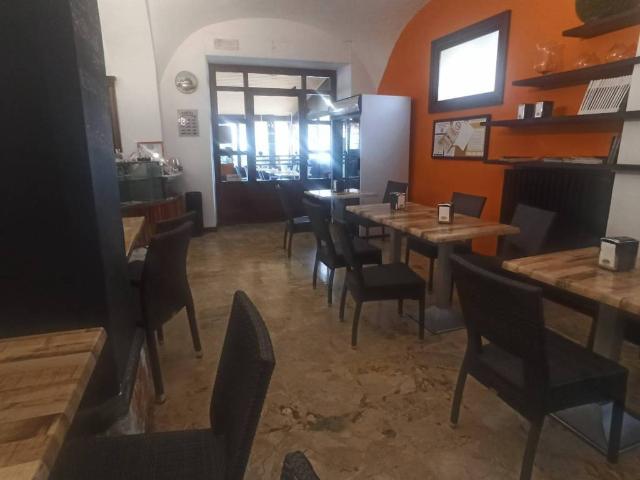 Locale Commerciale in vendita a Piemonte, Cuneo