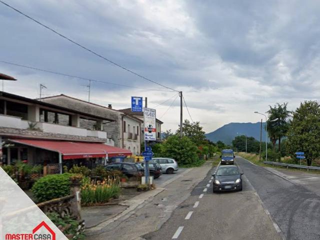 Locale Commerciale in vendita a Casalvieri, Lazio