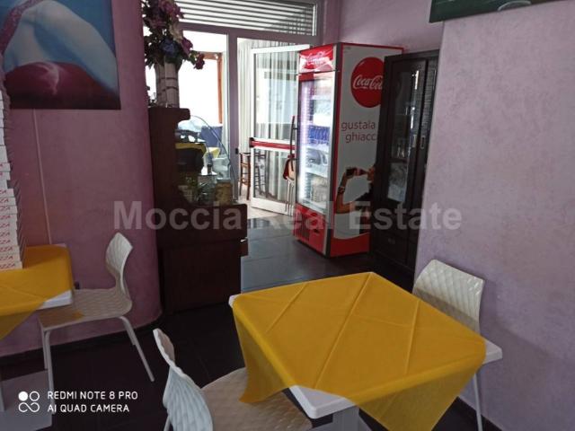 Locale Commerciale in vendita a Caserta, Campania