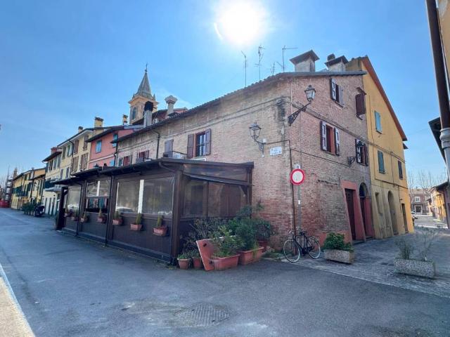 Locale Commerciale in vendita a Castel Guelfo di Bologna, Bologna