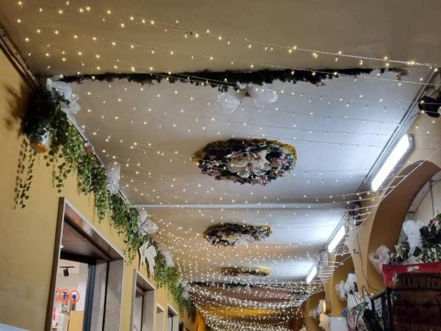 Locale Commerciale in vendita a Nuovo Circondario Imolese, Castel Guelfo Di Bologna