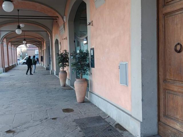 Locale Commerciale in vendita a Unione dei comuni del Sorbara, Castelfranco Emilia