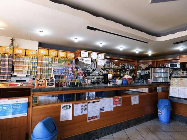 Locale Commerciale in vendita a Piemonte, Asti