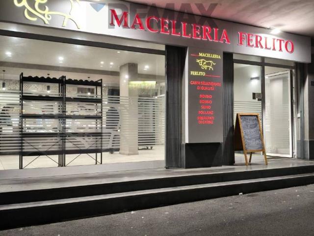 Locale Commerciale in vendita a Monte Po-Nesima-San Leone-Rapisardi, Catania