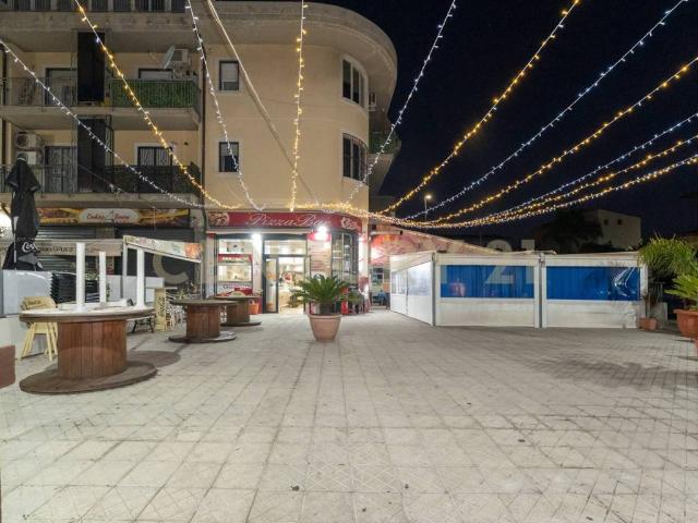 Locale Commerciale in vendita a Monte Po-Nesima-San Leone-Rapisardi, Catania