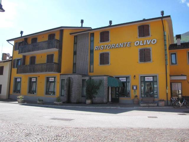 Locale Commerciale in vendita a Cavazzo Carnico, Friuli-Venezia Giulia