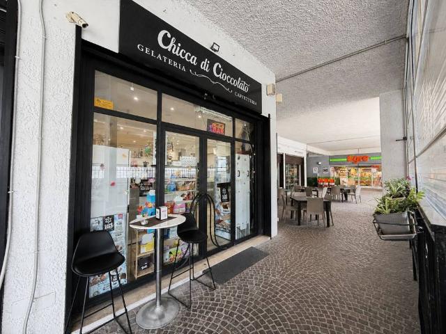 Locale Commerciale in vendita a Cerenova Costantica, Roma Capitale
