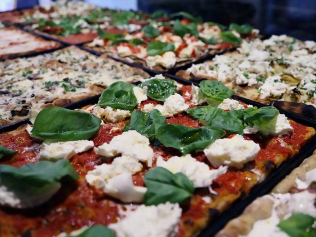 Locale Commerciale in vendita a Cervia, Reggio Emilia