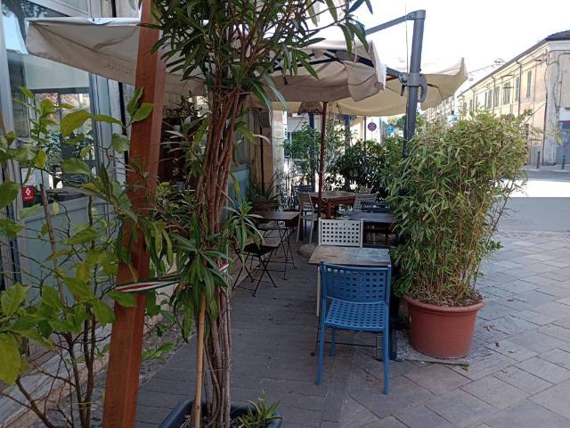 Locale Commerciale in vendita a Cervia, Reggio Emilia