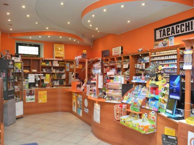 Locale Commerciale in vendita a Cervignano Del Friuli, Friuli-Venezia Giulia