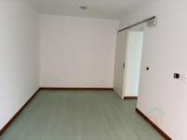 Locale Commerciale in vendita a Cervignano Del Friuli, Friuli-Venezia Giulia