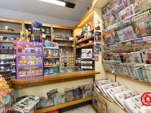 Locale Commerciale in vendita a Unione dei comuni Valle del Savio, Cesenà