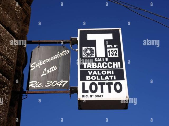 Locale Commerciale in vendita a Chiari, Lombardia