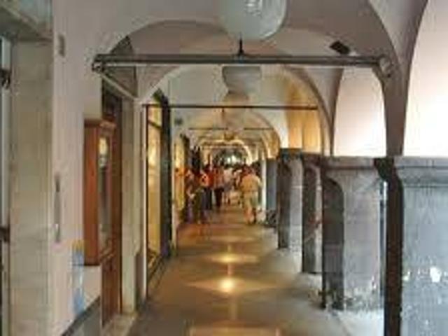 Locale Commerciale in vendita a Sampierdicanne, Chiavari