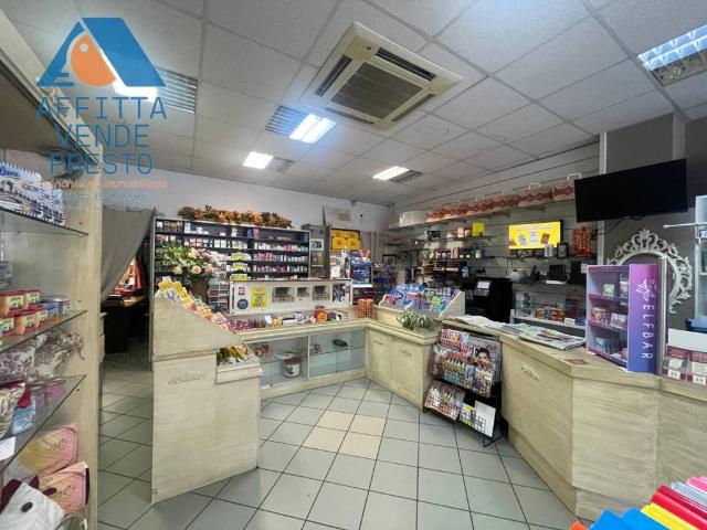 Locale Commerciale in vendita a Castelrosso, Piemonte