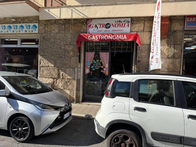 Locale Commerciale in vendita a Borgo Odescalchi, Roma Capitale