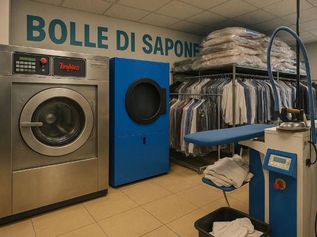 Locale Commerciale in vendita a Cogoleto, Liguria